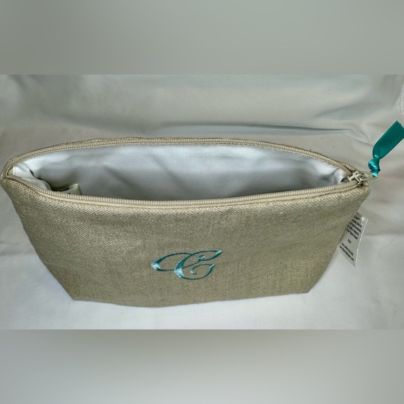 NEW Objects of Desire Cosmetic/Travel Bag NWT - Picture 3 of 7